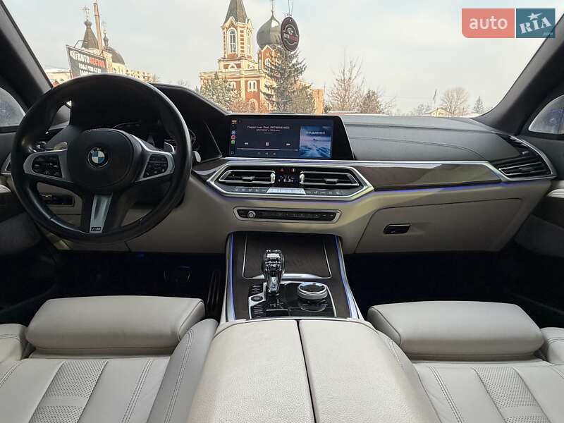 Внедорожник / Кроссовер BMW X5 2022 в Харькове