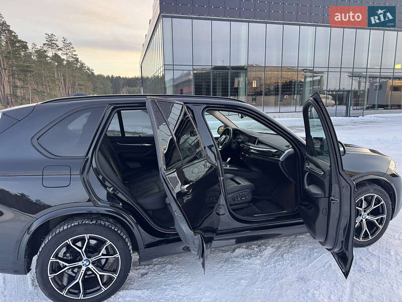 Внедорожник / Кроссовер BMW X5 2014 в Ровно