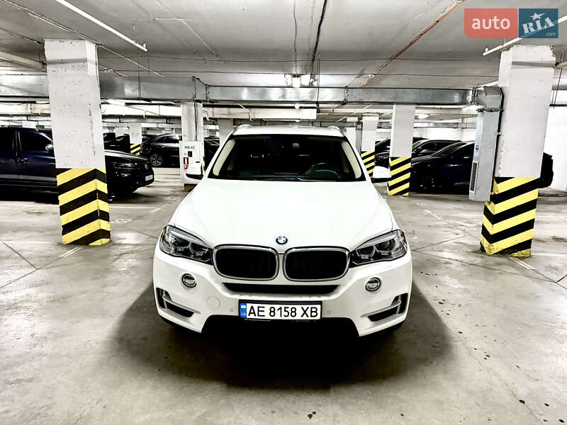 Внедорожник / Кроссовер BMW X5 2015 в Днепре