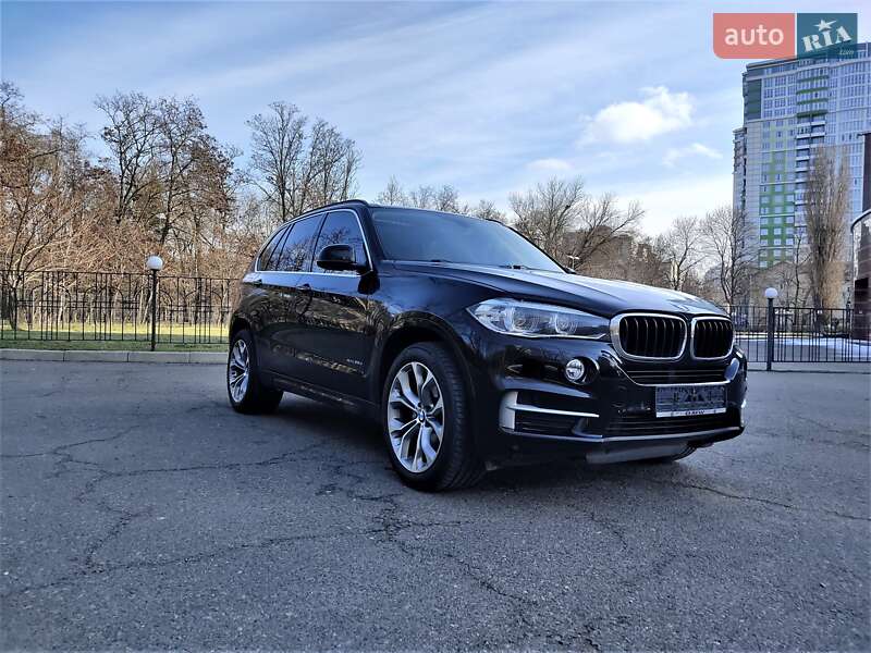 Внедорожник / Кроссовер BMW X5 2015 в Одессе