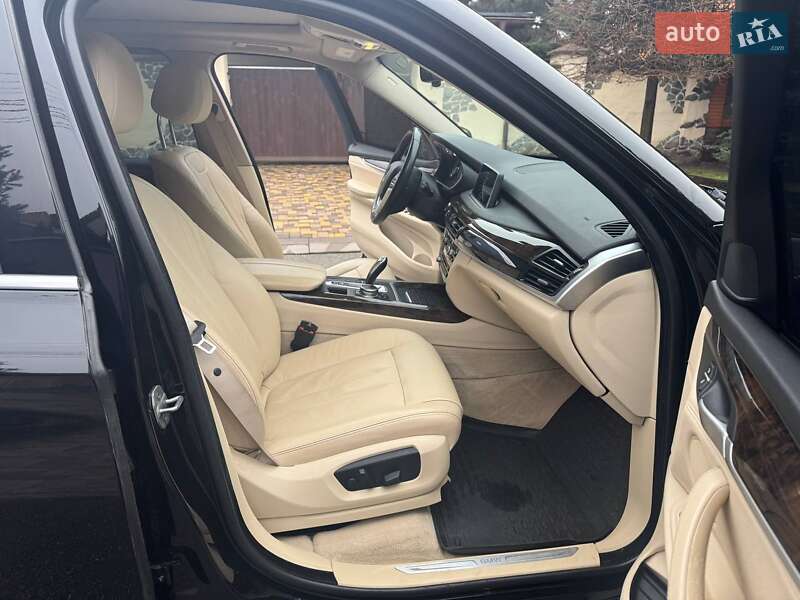 Внедорожник / Кроссовер BMW X5 2015 в Одессе