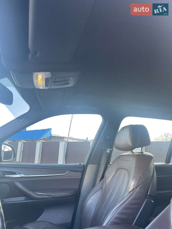 Внедорожник / Кроссовер BMW X5 2015 в Вознесенске