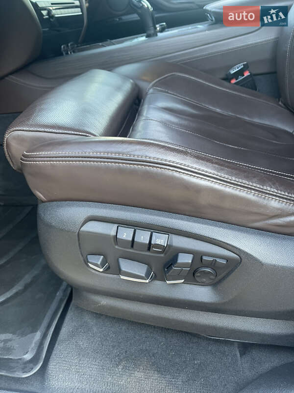 Внедорожник / Кроссовер BMW X5 2015 в Вознесенске