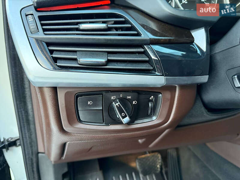 Внедорожник / Кроссовер BMW X5 2014 в Львове