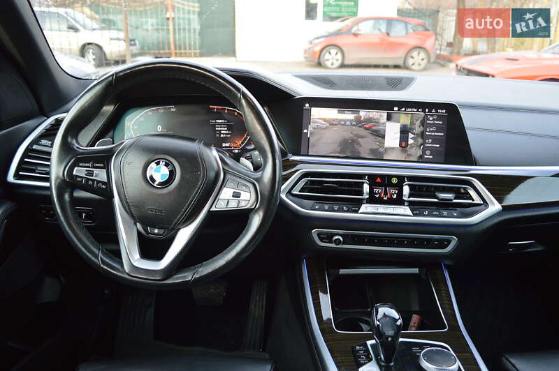 Внедорожник / Кроссовер BMW X5 2019 в Одессе