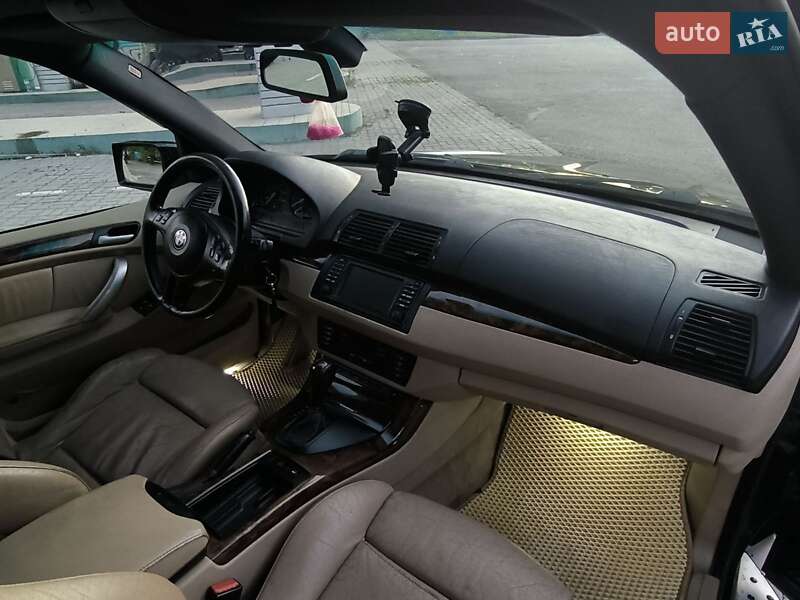 Внедорожник / Кроссовер BMW X5 2002 в Борщеве