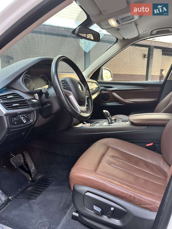 Внедорожник / Кроссовер BMW X5 2017 в Киеве