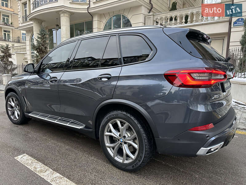 Внедорожник / Кроссовер BMW X5 2018 в Киеве