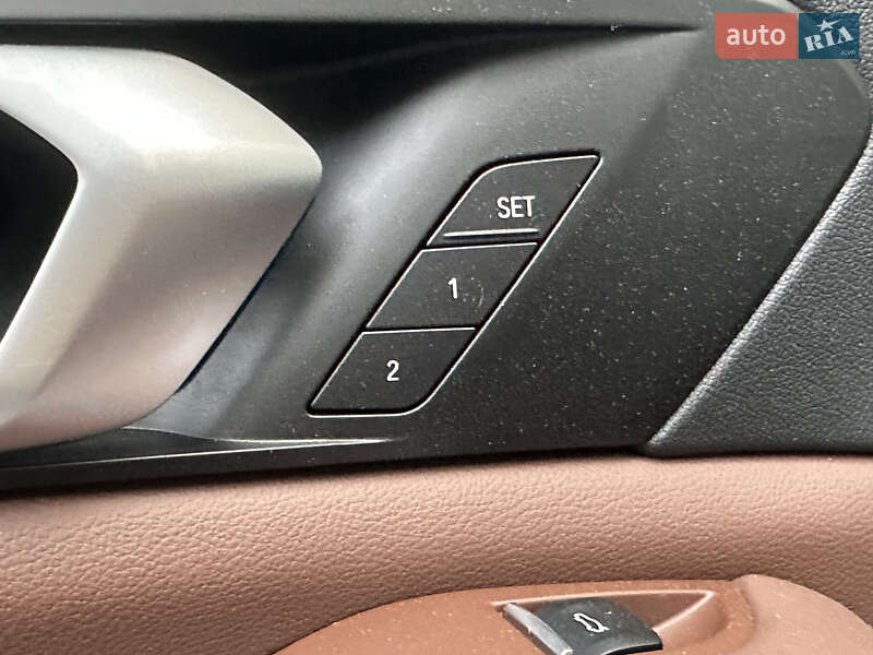 Внедорожник / Кроссовер BMW X5 2018 в Киеве