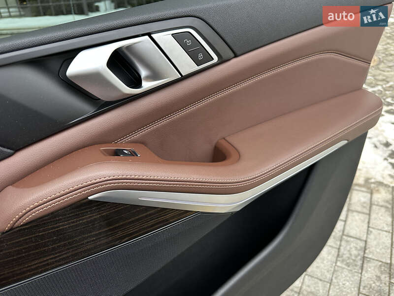 Внедорожник / Кроссовер BMW X5 2018 в Киеве