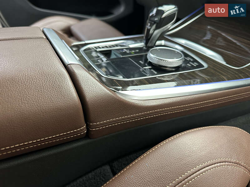 Внедорожник / Кроссовер BMW X5 2018 в Киеве