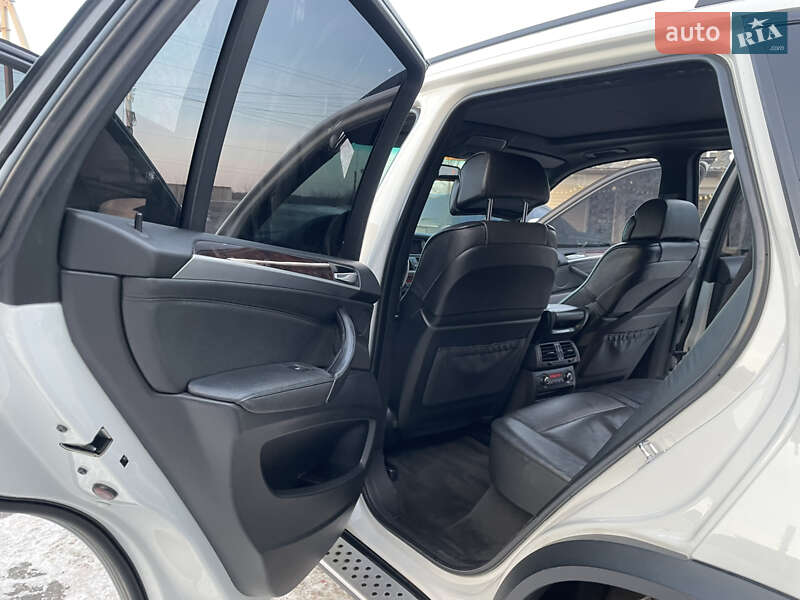 Внедорожник / Кроссовер BMW X5 2007 в Вышгороде