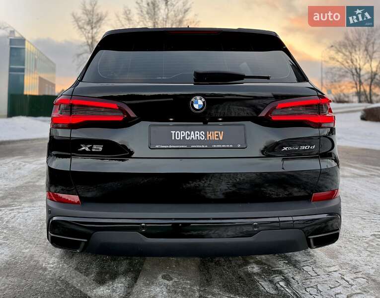 Внедорожник / Кроссовер BMW X5 2022 в Киеве