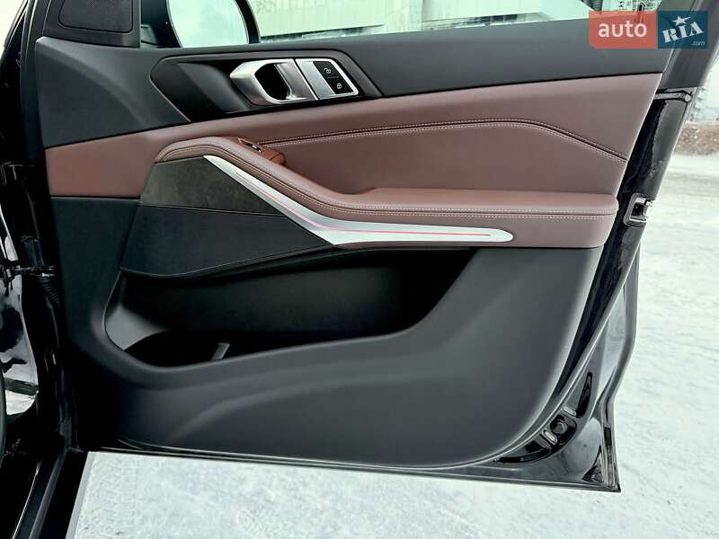 Внедорожник / Кроссовер BMW X5 2022 в Киеве