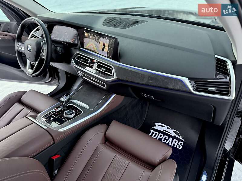 Внедорожник / Кроссовер BMW X5 2022 в Киеве