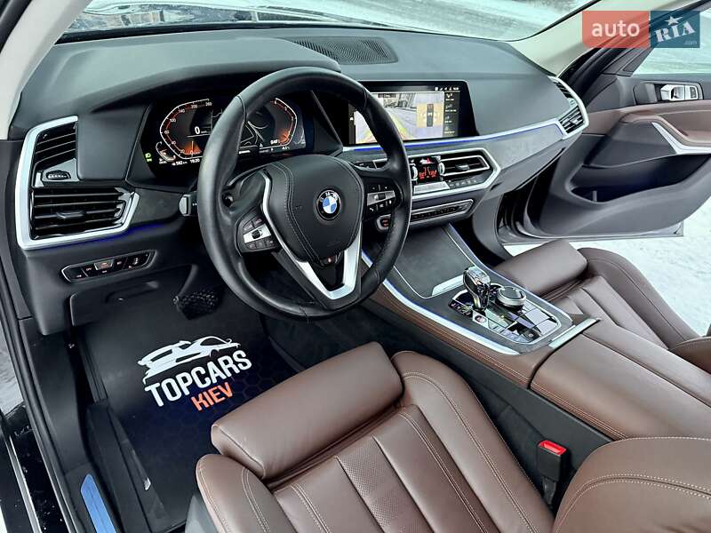 Внедорожник / Кроссовер BMW X5 2022 в Киеве