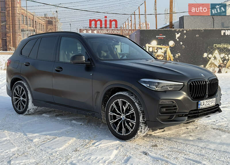 Внедорожник / Кроссовер BMW X5 2019 в Киеве