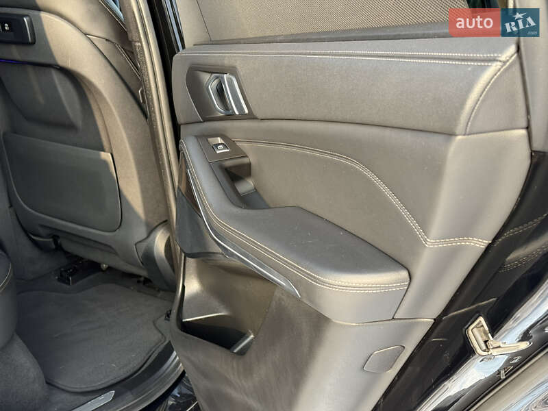 Внедорожник / Кроссовер BMW X5 2019 в Киеве