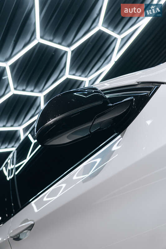 Позашляховик / Кросовер BMW X5 2017 в Києві фото 9 Позашляховик / Кросовер BMW X5 2017 в Києві