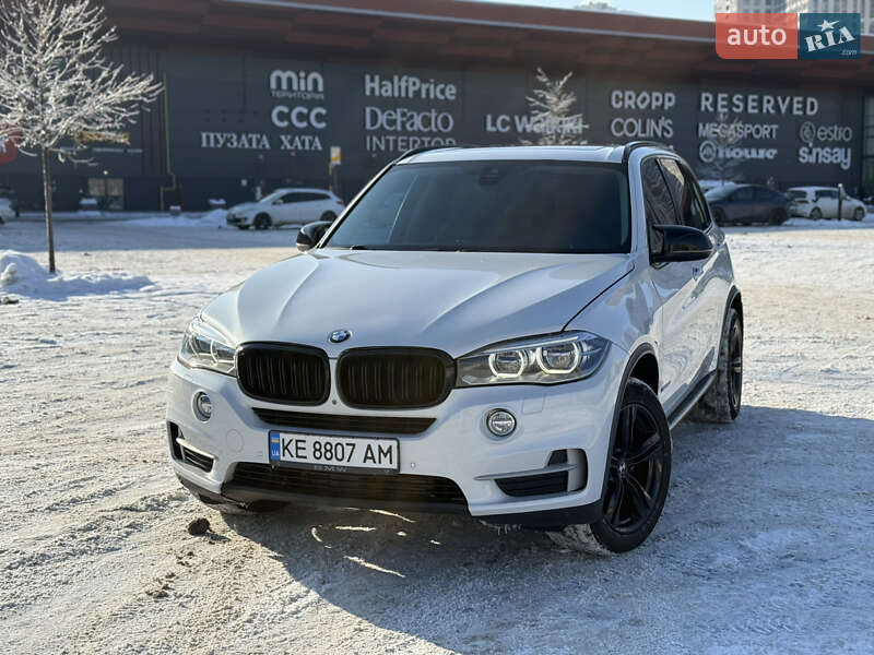 Внедорожник / Кроссовер BMW X5 2014 в Киеве