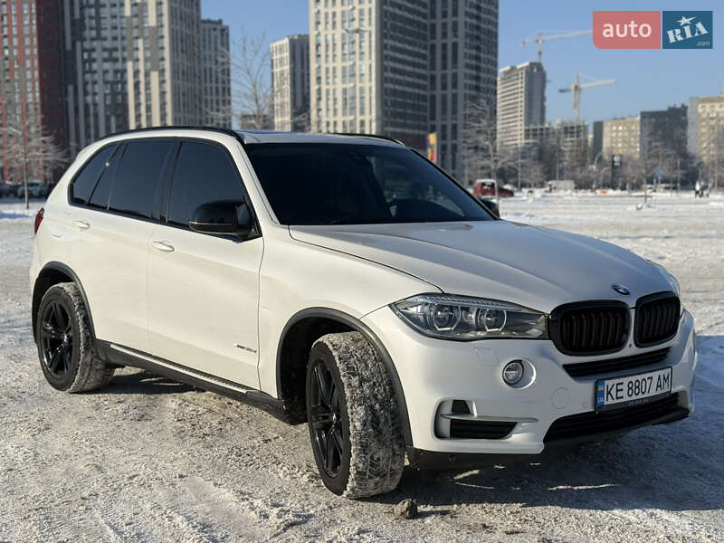 Внедорожник / Кроссовер BMW X5 2014 в Киеве