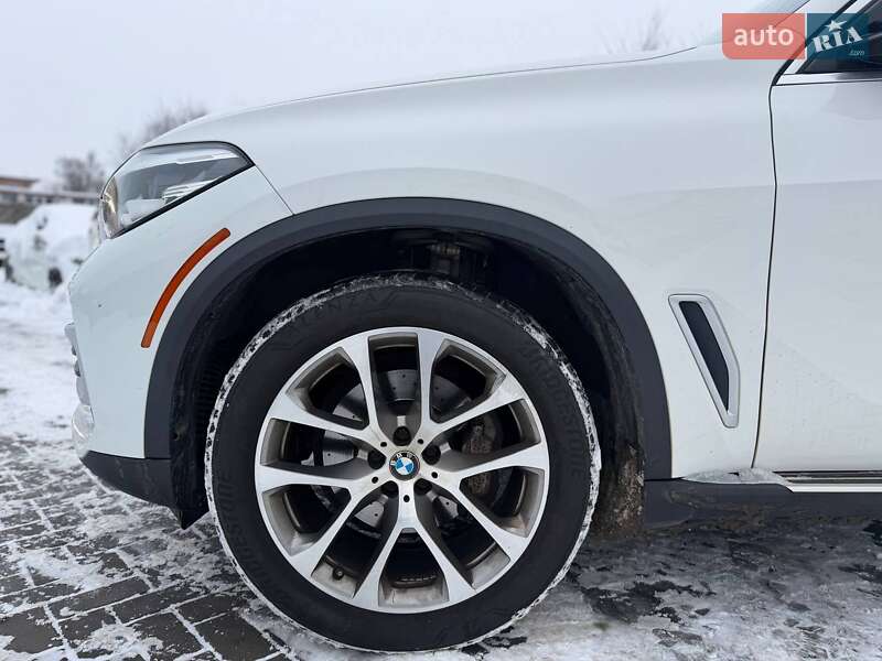 Внедорожник / Кроссовер BMW X5 2018 в Луцке