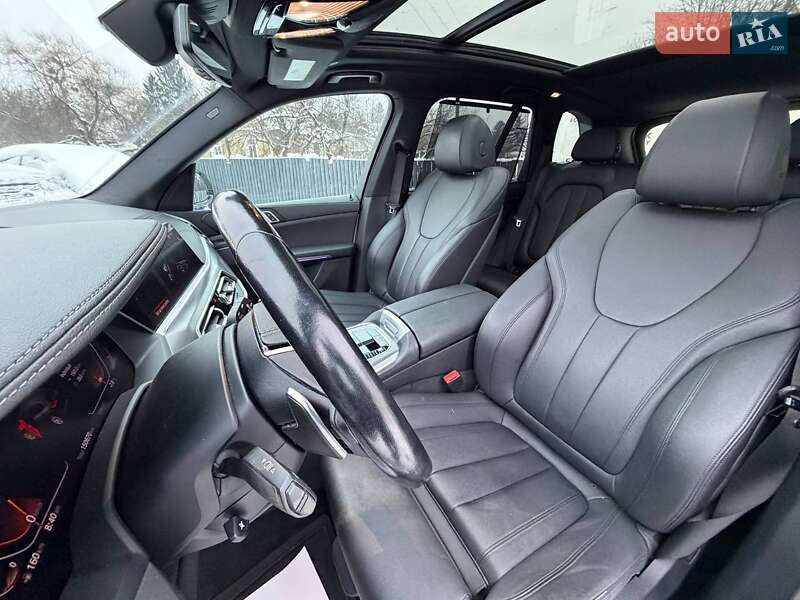 Внедорожник / Кроссовер BMW X5 2018 в Луцке