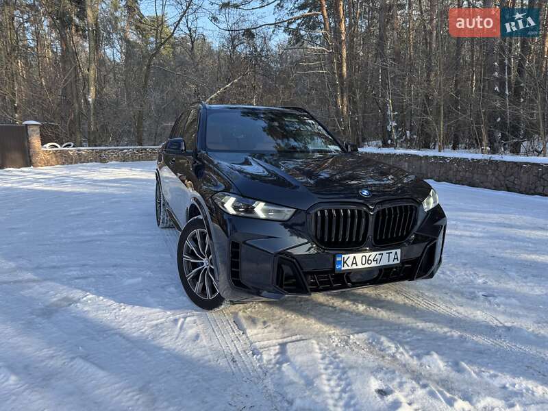 Внедорожник / Кроссовер BMW X5 2024 в Киеве