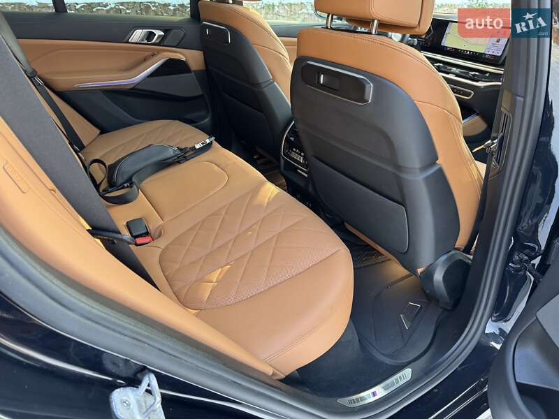 Внедорожник / Кроссовер BMW X5 2024 в Киеве