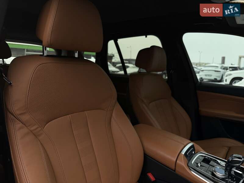 Внедорожник / Кроссовер BMW X5 2019 в Мукачево