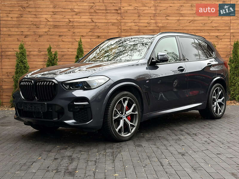 Внедорожник / Кроссовер BMW X5 2022 в Киеве