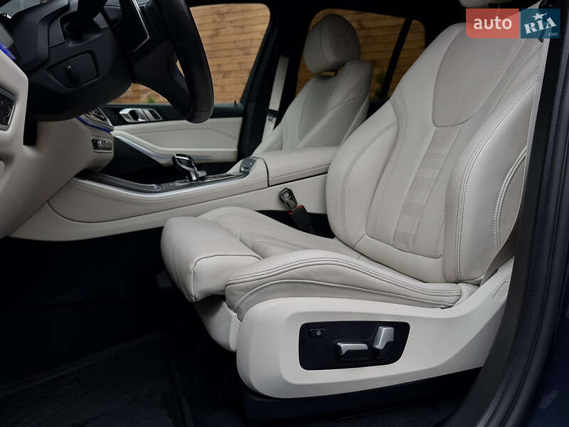 Внедорожник / Кроссовер BMW X5 2022 в Киеве