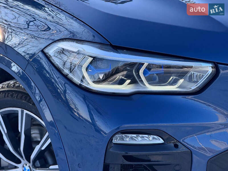 Внедорожник / Кроссовер BMW X5 2022 в Киеве