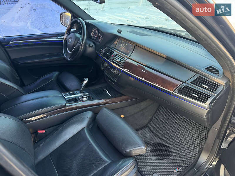 Внедорожник / Кроссовер BMW X5 2008 в Ильинцах