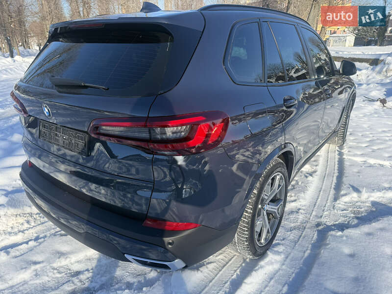 Внедорожник / Кроссовер BMW X5 2022 в Львове