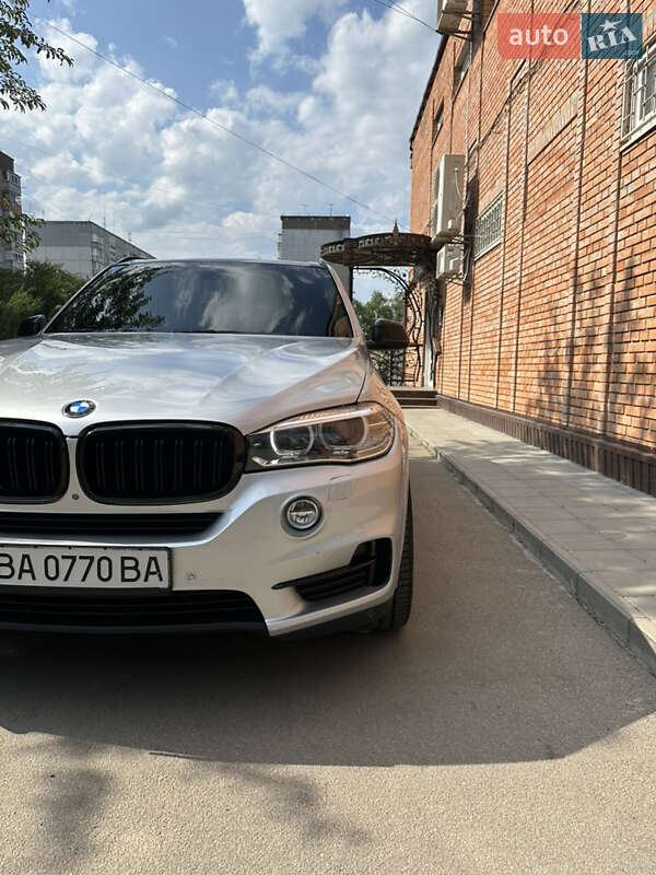 Внедорожник / Кроссовер BMW X5 2014 в Кропивницком