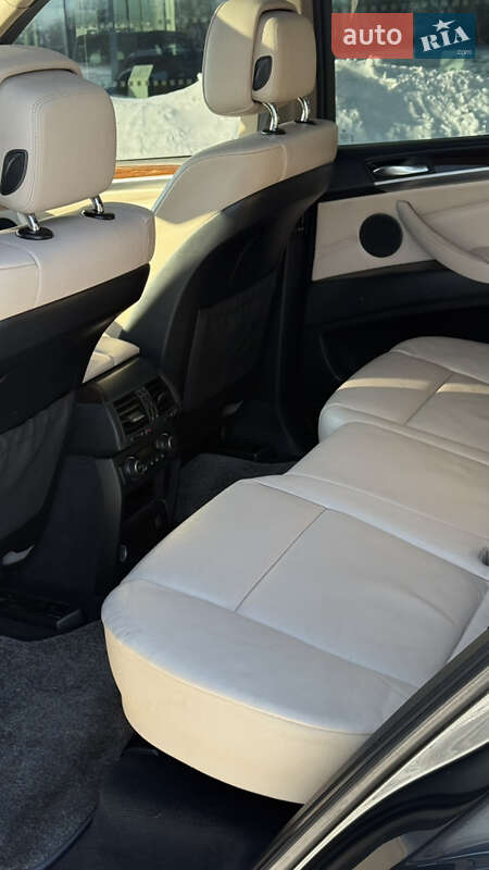 Внедорожник / Кроссовер BMW X5 2012 в Днепре фото 15 Внедорожник / Кроссовер BMW X5 2012 в Днепре
