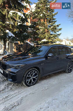 Внедорожник / Кроссовер BMW X5 2022 в Львове