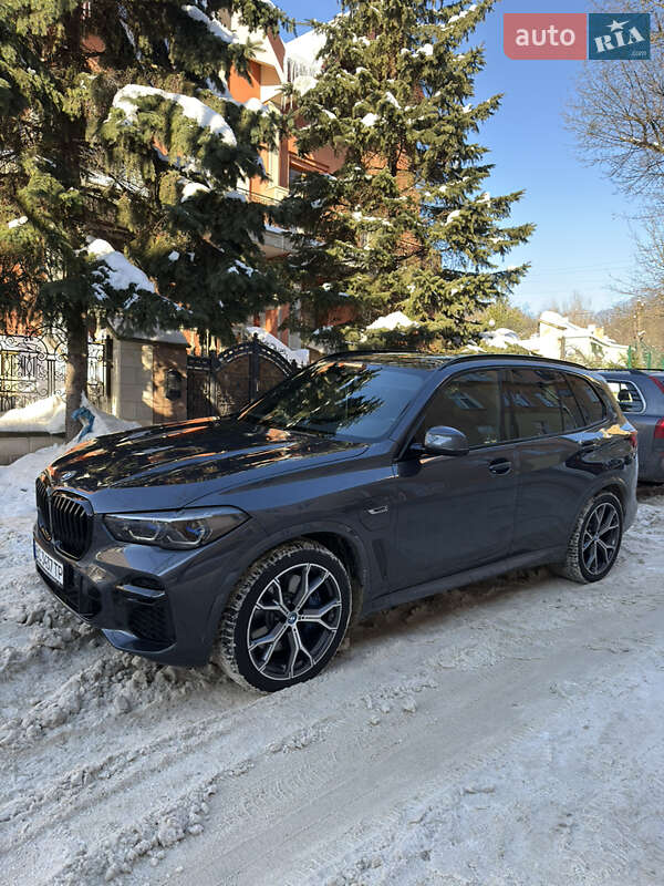 Внедорожник / Кроссовер BMW X5 2022 в Львове