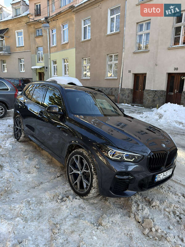 Внедорожник / Кроссовер BMW X5 2022 в Львове