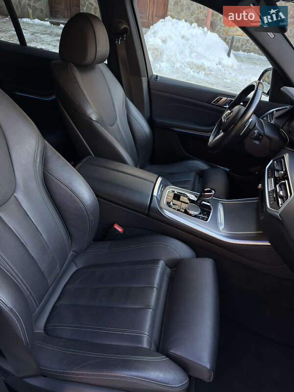 Внедорожник / Кроссовер BMW X5 2022 в Львове