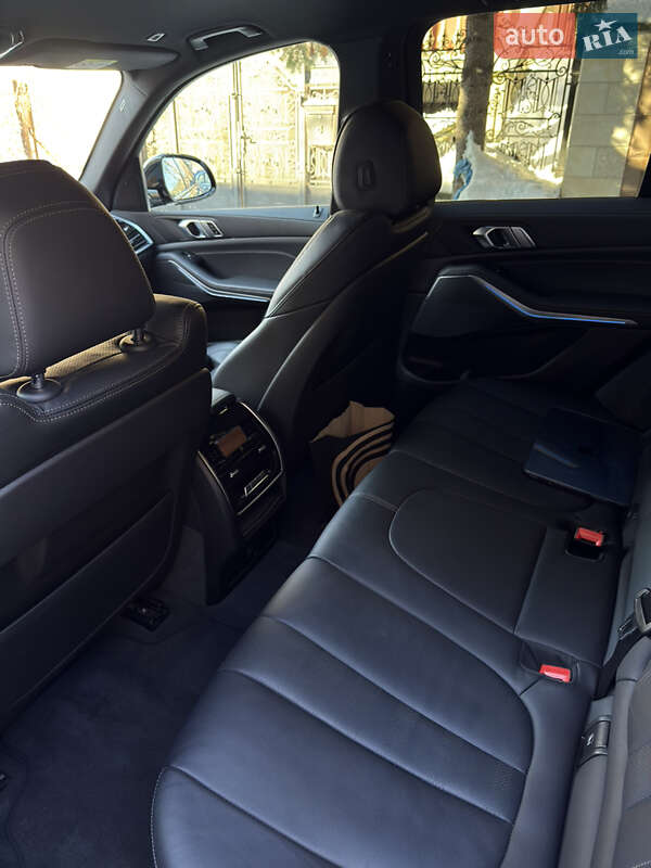 Внедорожник / Кроссовер BMW X5 2022 в Львове