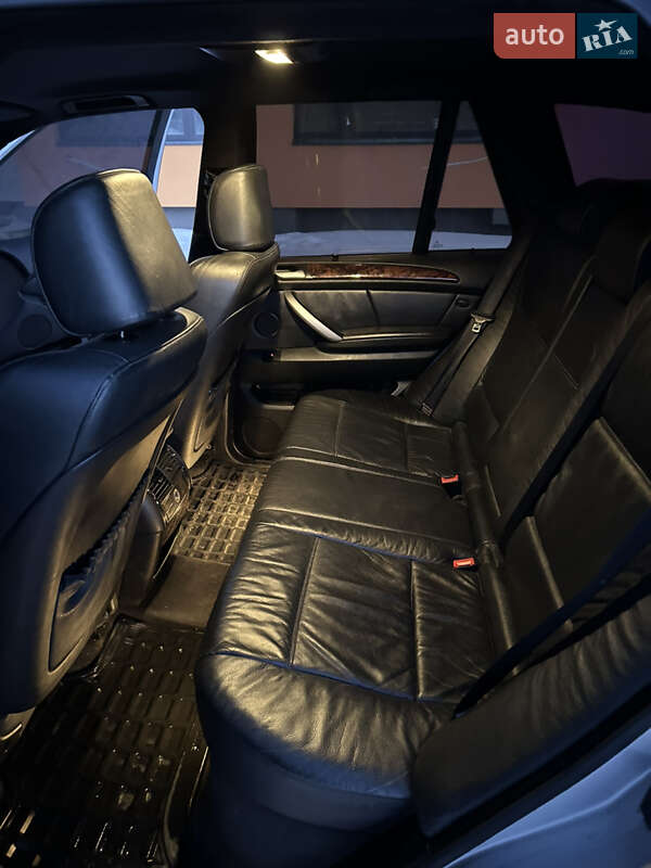 Внедорожник / Кроссовер BMW X5 2001 в Виннице