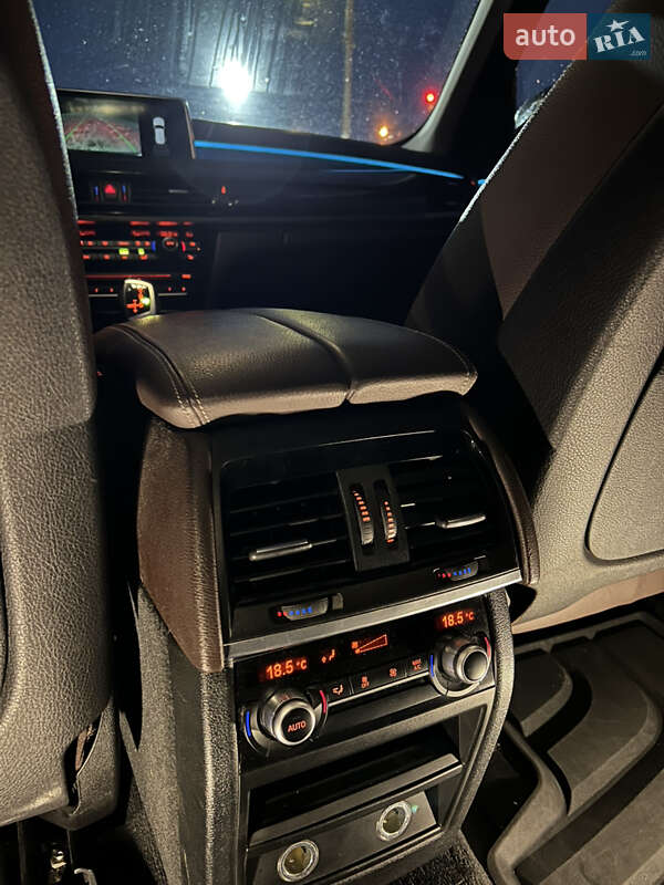 Внедорожник / Кроссовер BMW X5 2014 в Львове