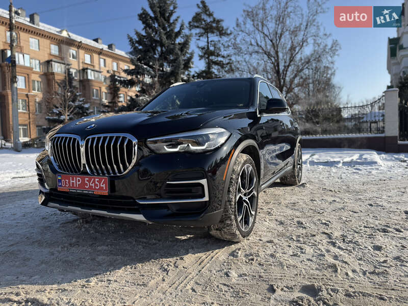 Внедорожник / Кроссовер BMW X5 2023 в Запорожье