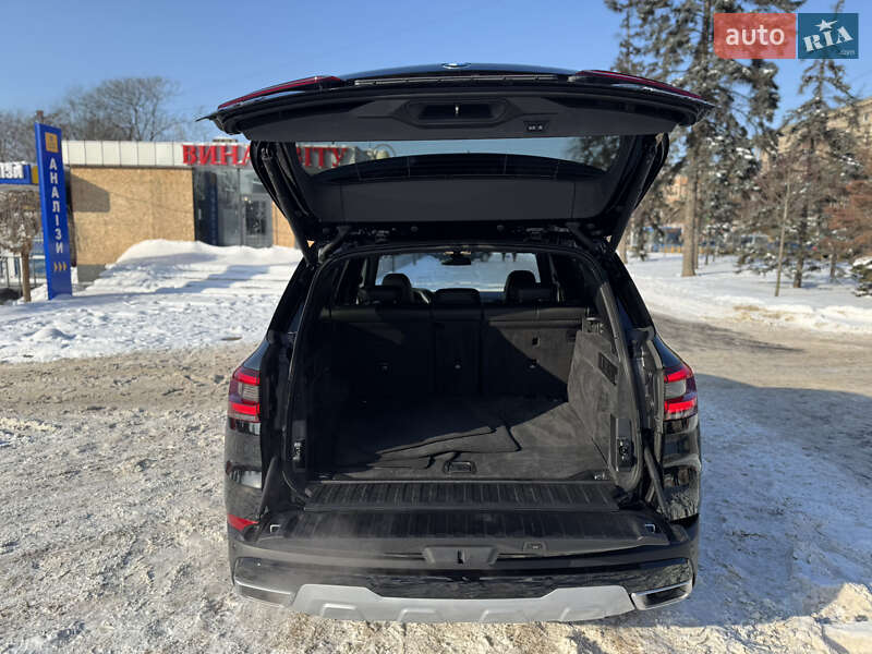 Внедорожник / Кроссовер BMW X5 2023 в Запорожье