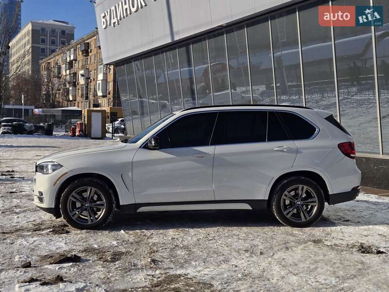 Внедорожник / Кроссовер BMW X5 2016 в Киеве