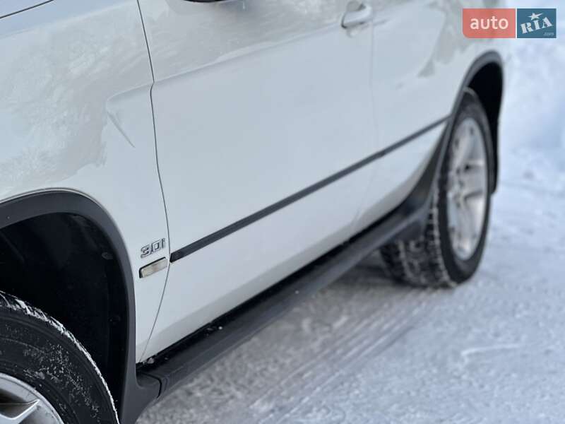 Внедорожник / Кроссовер BMW X5 2004 в Чорткове