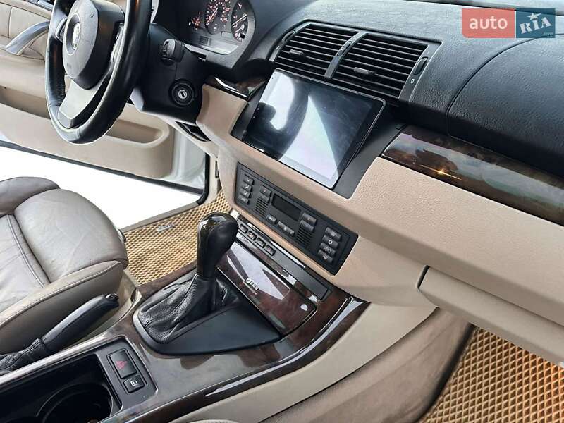 Внедорожник / Кроссовер BMW X5 2004 в Чорткове