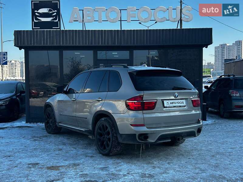 Внедорожник / Кроссовер BMW X5 2010 в Киеве